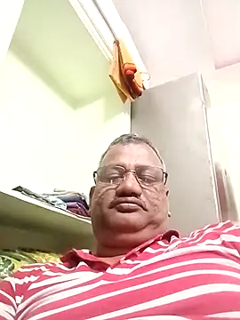 Snapshot of StarPacifist6 chatting on December 15, 3:27 pm StarPacifist6 online show from December 15, 3:27 pm