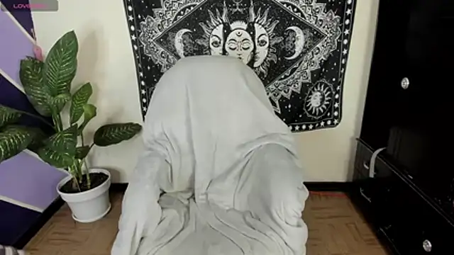 Camila rehabx online show from November 11, 7:30 am