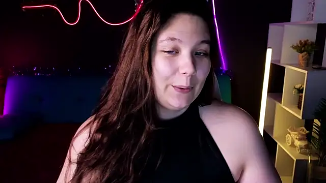 Snapshot of DjennaPalme chatting on January 4, 4:12 am DjennaPalme online show from January 4, 4:12 am