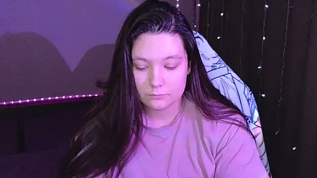 Snapshot of DjennaPalme chatting on January 8, 1:20 pm DjennaPalme online show from January 8, 1:20 pm