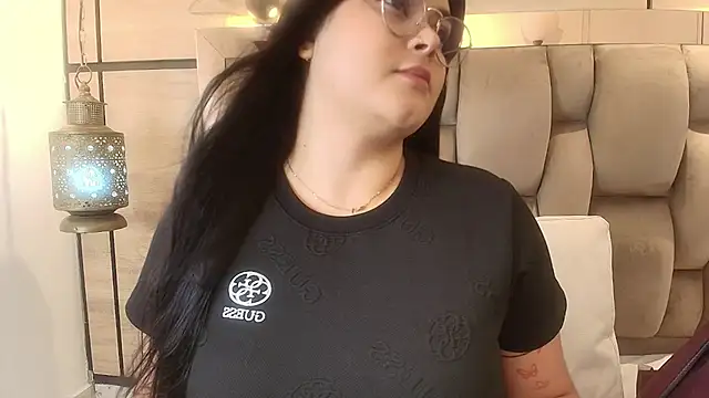 im mou  online show from November 12, 11:43 am