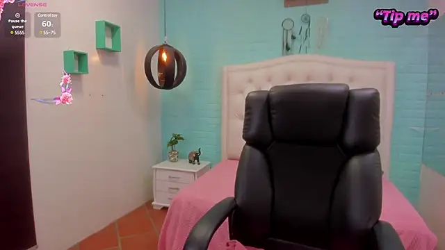 tracycum online show from December 15, 12:18 am