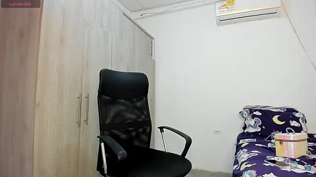 tracycum online show from September 18, 7:38 pm