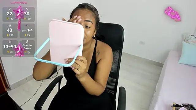 tracycum online show from July 13, 2:31 pm