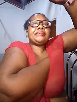 YELLOW BONE online show from January 31, 9:02 pm