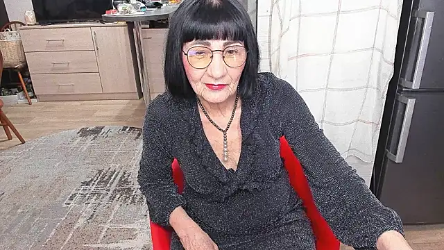 Snapshot of Tina_Joness chatting on February 18, 6:26 pm Tina Joness online show from February 18, 6:26 pm