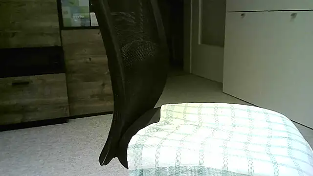 Snapshot of Pretty_Angel_Face chatting on September 8, 8:41 pm Pretty Angel Face online show from September 8, 8:41 pm