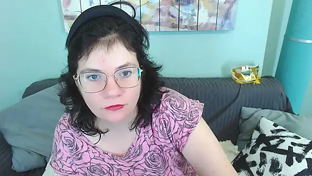 EverlyRays online show from January 15, 9:56 am