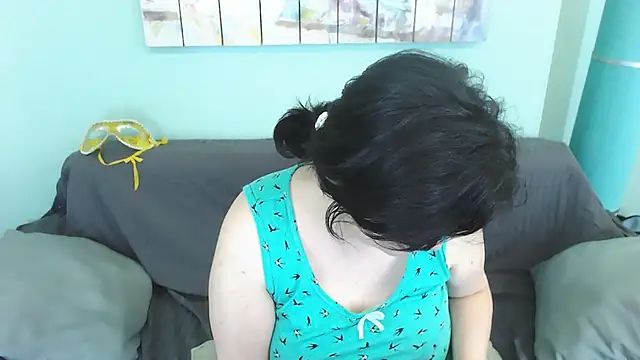 EverlyRays online show from March 18, 2:15 pm