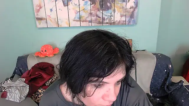 EverlyRays online show from December 21, 8:43 am