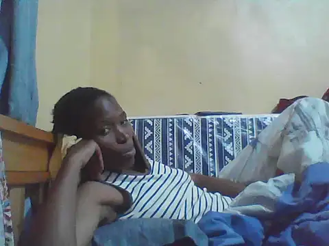 Smillie prety online show from May 15, 3:19 pm