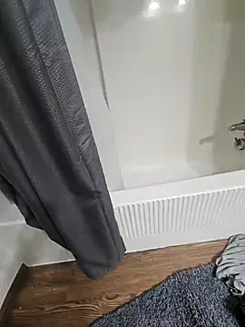 Snapshot of ljbmyweeny chatting on February 16, 1:16 pm ljbmyweeny online show from February 16, 1:16 pm