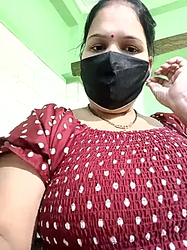 Snapshot of sematomar chatting on February 6, 3:48 am sematomar online show from February 6, 3:48 am