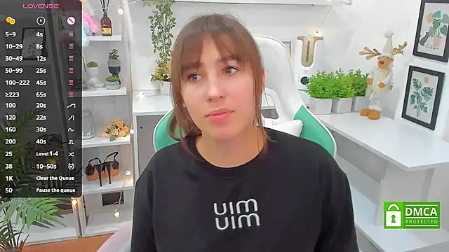  Eliizabeth  online show from March 16, 9:16 pm