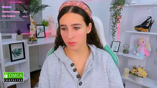  Eliizabeth  online show from October 14, 8:53 pm