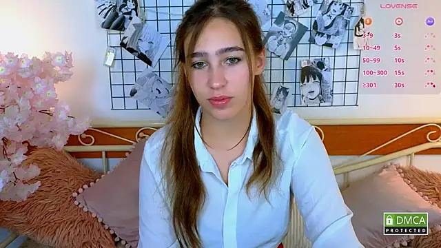  Eliizabeth  online show from July 8, 10:14 pm