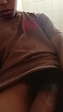 fabriciop134 online show from February 5, 7:51 pm