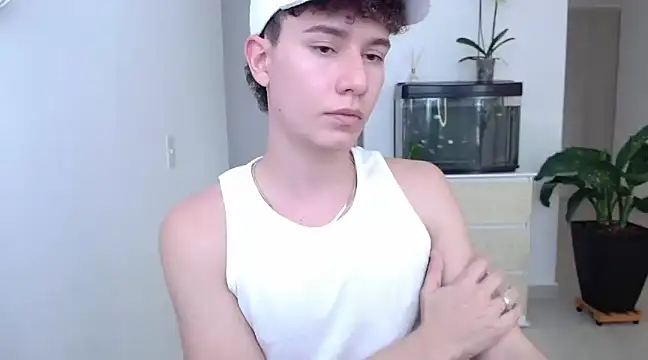 adrian morelly online show from December 12, 7:04 pm