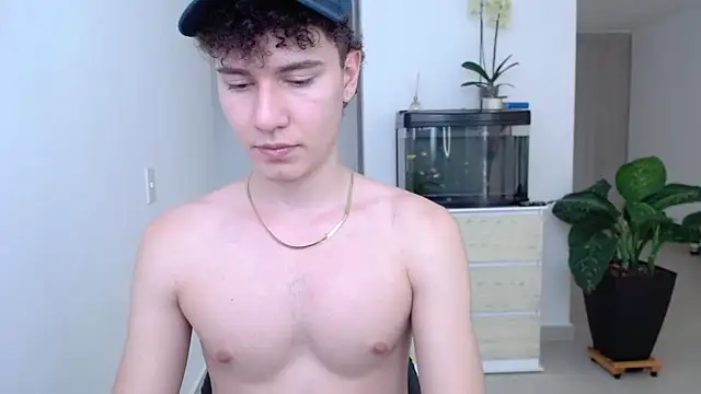 adrian morelly online show from December 19, 7:40 pm