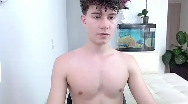 adrian morelly online show from March 19, 6:23 pm