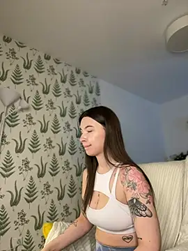 Snapshot of Marie_Diaze chatting on December 22, 8:49 am Marie Diaze online show from December 22, 8:49 am