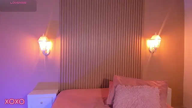 EmilyEvans7 online show from March 15, 7:16 pm