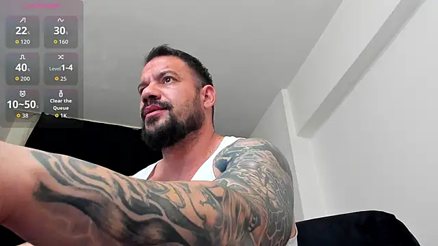 Snapshot of musclemonster31 chatting on June 17, 9:49 pm musclemonster31 online show from June 17, 9:49 pm