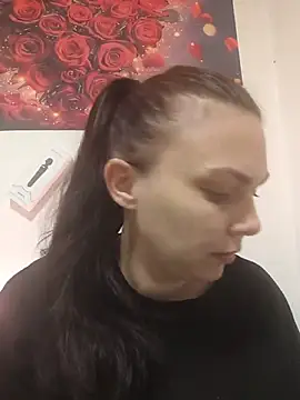 Snapshot of LEAsquirt91 chatting on May 21, 1:29 pm LEAsquirt91 online show from May 21, 1:29 pm
