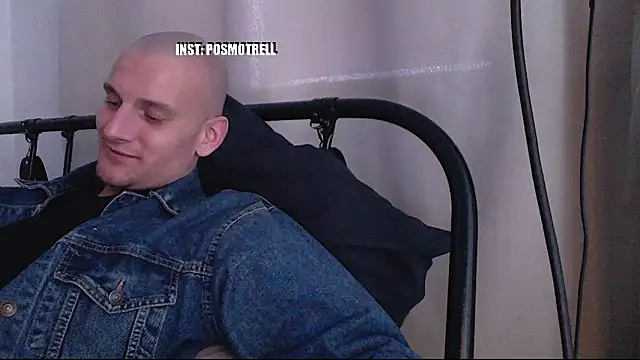 ETHAN MOORE online show from April 13, 12:54 pm