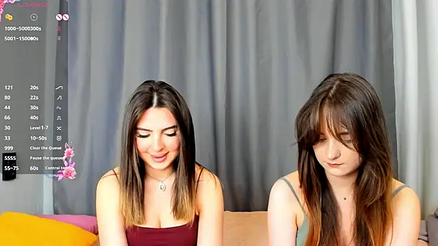 Snapshot of AnnaTeona chatting on January 25, 9:26 am AnnaTeona online show from January 25, 9:26 am