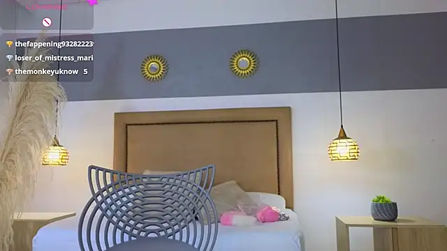 riley sierra online show from December 28, 3:37 pm