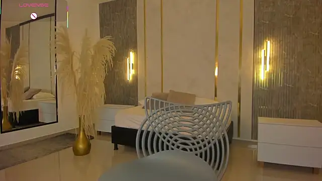 riley sierra online show from September 24, 12:41 pm