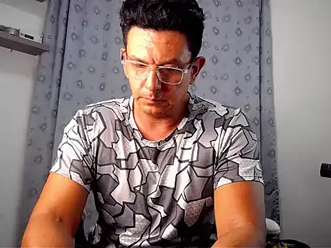 pedropicapi online show from November 5, 2:44 am