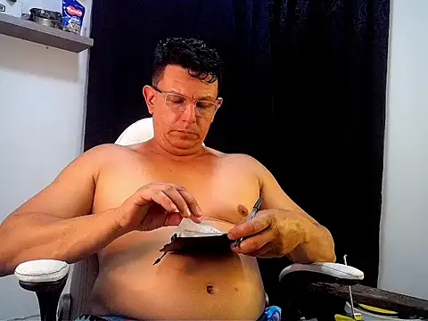 Snapshot of pedropicapi chatting on January 10, 1:29 am pedropicapi online show from January 10, 1:29 am