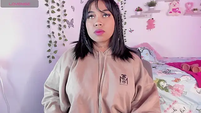 Emily restrepo online show from February 5, 4:16 am