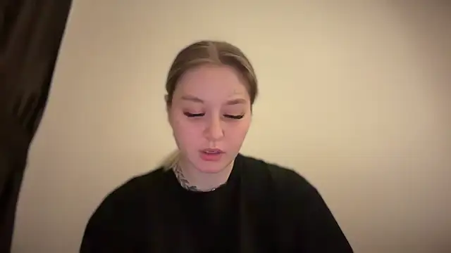 Isabel-Bailey online show from December 3, 10:07 pm