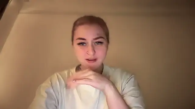 Isabel-Bailey online show from December 2, 9:10 pm