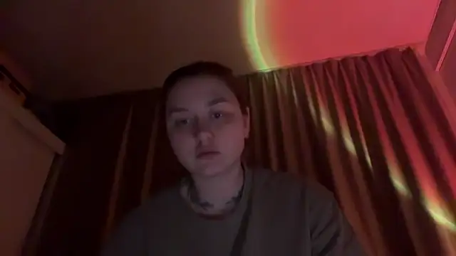 Snapshot of Isabel-Bailey chatting on April 24, 9:17 pm Isabel-Bailey online show from April 24, 9:17 pm