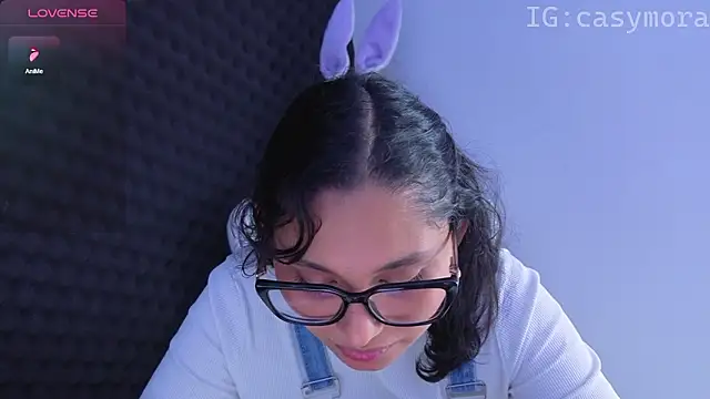 Snapshot of Cuteprincess21 chatting on February 4, 1:22 am Cuteprincess21 online show from February 4, 1:22 am