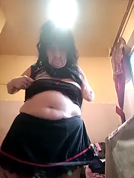 Snapshot of Lovely_Lori chatting on November 5, 5:18 am Lovely Lori online show from November 5, 5:18 am