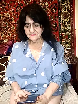 Snapshot of Lovely_Lori chatting on November 28, 6:32 pm Lovely Lori online show from November 28, 6:32 pm