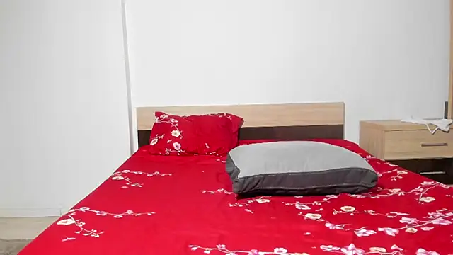 Ellyslimdoll online show from October 30, 2:02 am