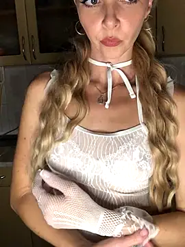 Kristina03 online show from November 1, 10:23 pm