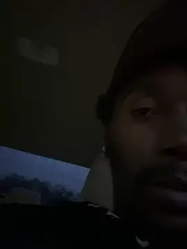 Snapshot of ITSONLYKENNY chatting on February 14, 11:31 pm ITSONLYKENNY online show from February 14, 11:31 pm