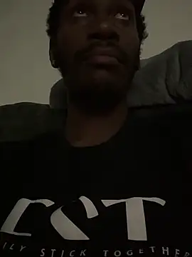 Snapshot of ITSONLYKENNY chatting on February 17, 9:56 am ITSONLYKENNY online show from February 17, 9:56 am