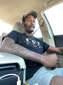 Snapshot of ITSONLYKENNY chatting on February 17, 5:10 pm ITSONLYKENNY online show from February 17, 5:10 pm