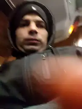 Snapshot of J0nyhson chatting on January 20, 4:10 am J0nyhson online show from January 20, 4:10 am