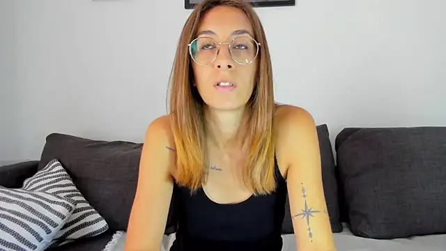 DesireMore90 online show from September 25, 2:21 pm