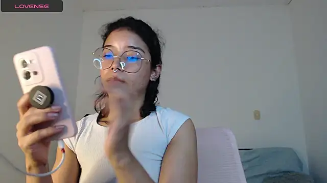 Snapshot of Putaku_San chatting on September 11, 4:45 am Putaku San online show from September 11, 4:45 am