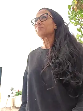 Allana Squirt online show from December 3, 11:30 am